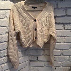 Women’s chunky sweater